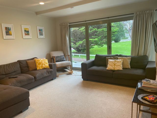 On The Green - Pauanui Holiday Home - 1029545 - photo 3