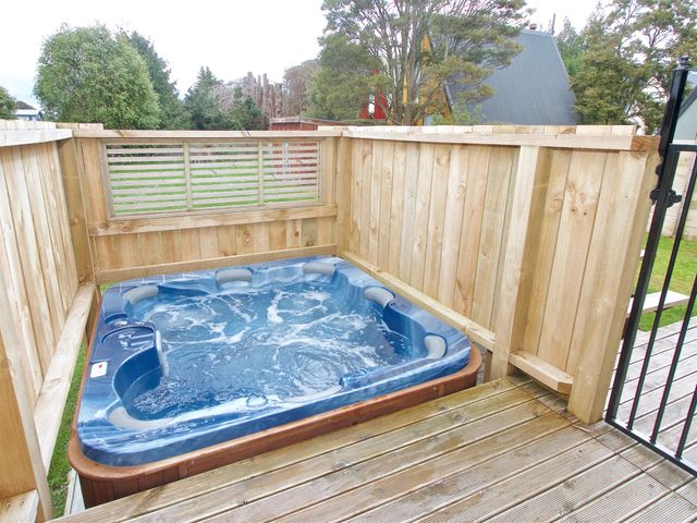 Snowed Inn - Ohakune (Miro) Holiday Home - 1029586 - photo 1