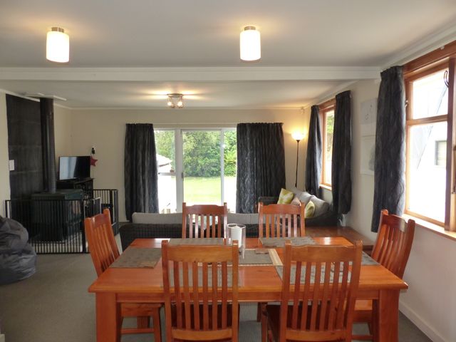 Snowed Inn - Ohakune (Miro) Holiday Home - 1029586 - photo 4