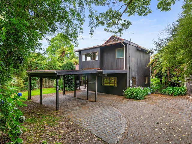 Lakeside Villa - Lake Rotoiti Holiday Home - 1029656 - photo 2