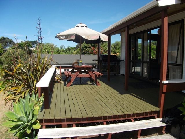 Relax at Pauanui - Pauanui Holiday Home - 1030017 - photo 1