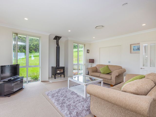 Matakana Views - Matakana Holiday Home - 1030631 - photo 3