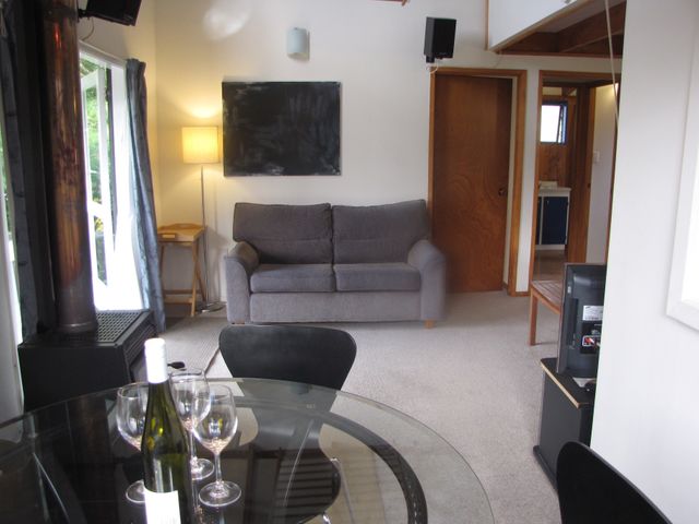 Miro Magic - Ohakune Holiday Home - 1030783 - photo 5