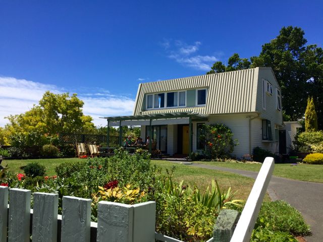 Jacaranda Lodge - Napier Hill Holiday Home - 1030797 - photo 3