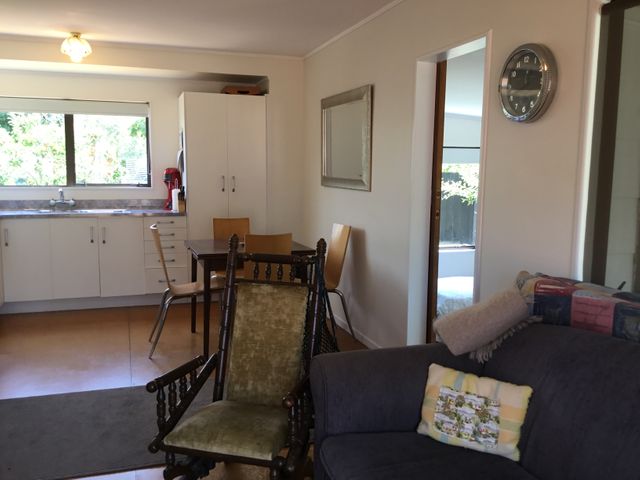 Ronas - Whiritoa Beach Bach - 1030853 - photo 2