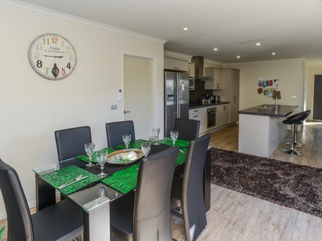 Te Awa Napier Treasure - Napier Holiday Home - 1030942 - photo 5