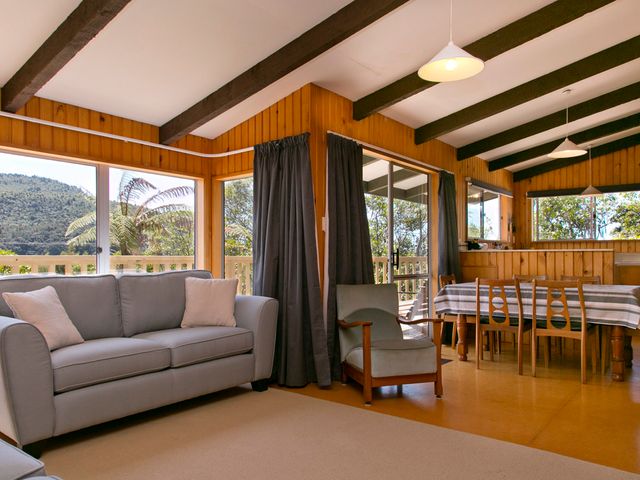 Perfect Family Pad - Kuratau Holiday Home - 1031028 - photo 4