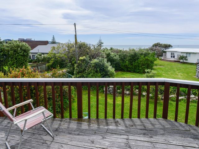 Karoola - Waimarama Bach - 1031047 - photo 2