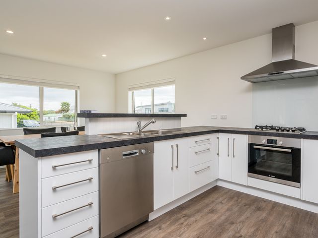 Ruakaka Sands - Ruakaka Holiday Home - 1031049 - photo 5