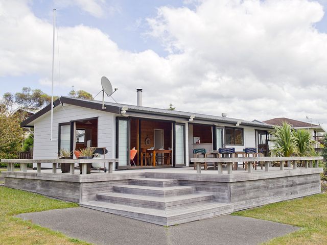Pretty in Pauanui - Pauanui Holiday Home - 1031071 - photo 1