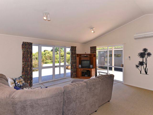 Tuis on Tata - Golden Bay Home (Tata Beach) - 1031102 - photo 3