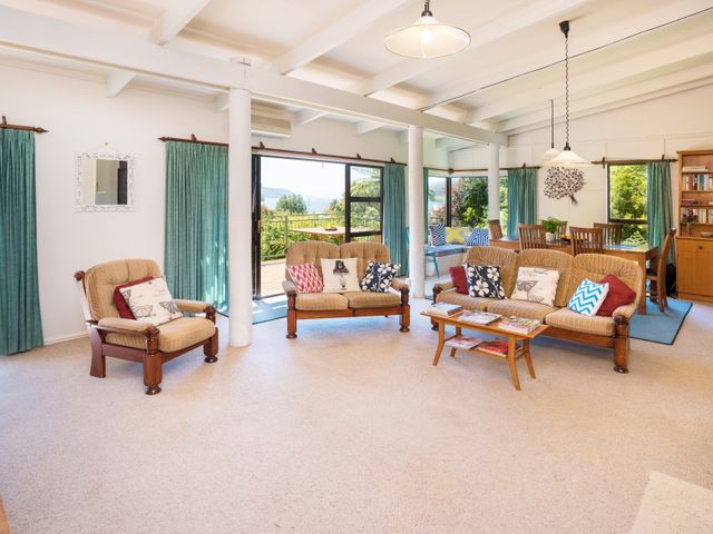 Serene Sounds - Anakiwa Holiday Home - 1031167 - photo 4