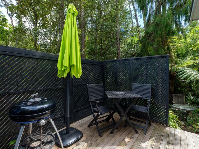 Bellbird Cottage - Lake Taupo Bach - 1031230 - photo 3