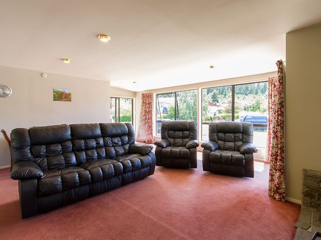 Mill House - Wanaka Holiday Home - 1031280 - photo 4