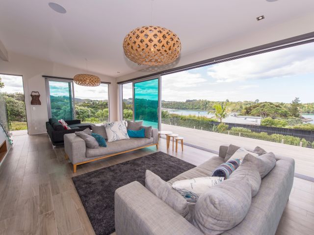 Moonlit Knights - Tutukaka Holiday House - 1031316 - photo 4