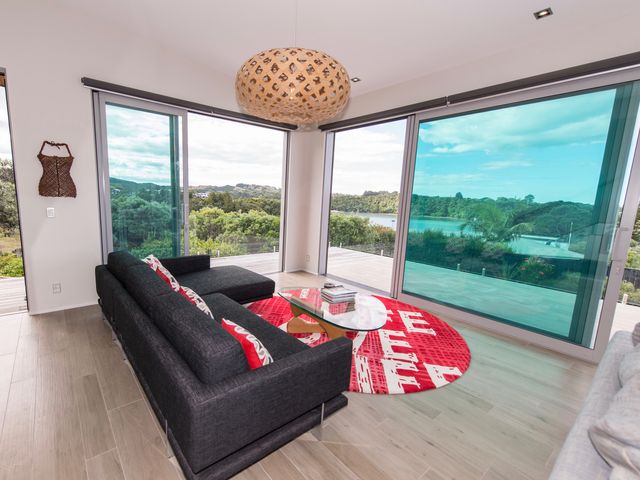 Moonlit Knights - Tutukaka Holiday House - 1031316 - photo 5