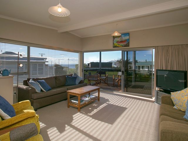Perfect Position - Motuoapa Holiday Home - 1031394 - photo 4