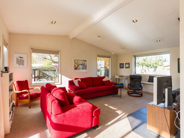 Brow Peak View - Arrowtown Holiday Home - 1031416 - photo 5