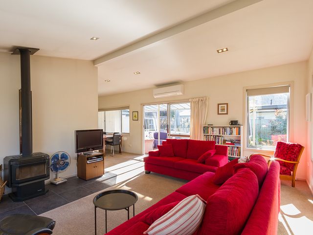Brow Peak View - Arrowtown Holiday Home - 1031416 - photo 3