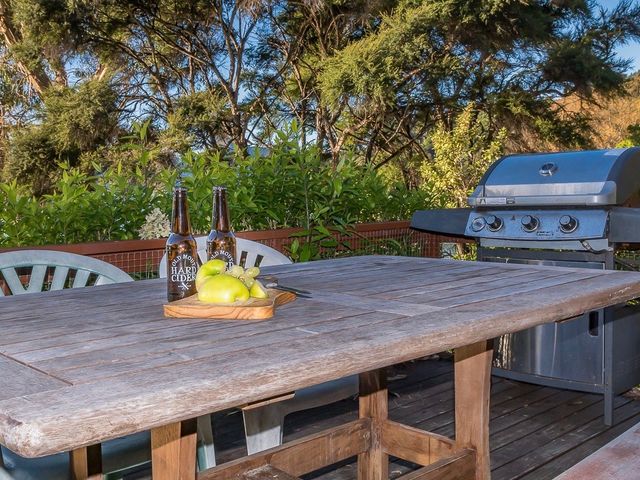 Sounds Magic  - Moetapu Bay Bach - 1031434 - photo 2