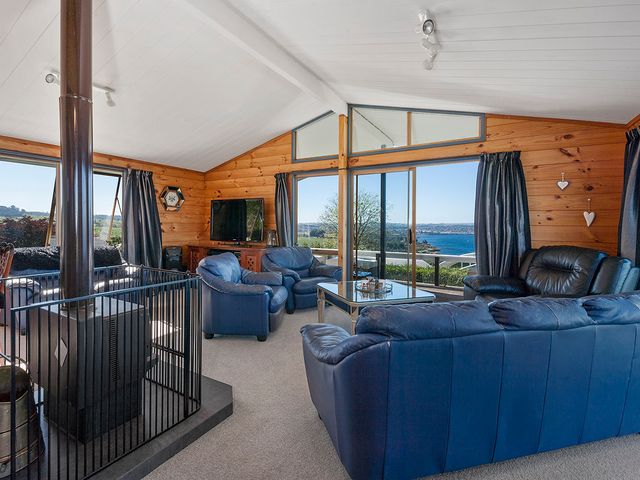 Heights Haven - Acacia Bay Holiday Home - 1031533 - photo 3