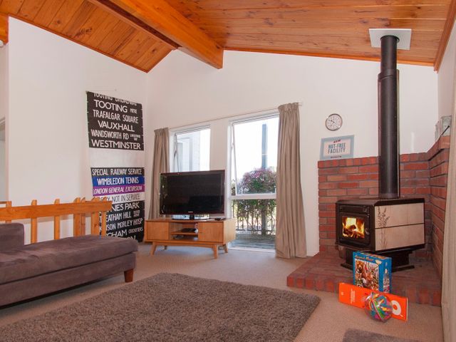Perfect on Pleasant - Pauanui Holiday Home - 1031569 - photo 4