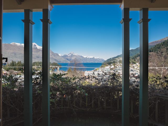 McAlister House - Queenstown Holiday Home - 1031588 - photo 1