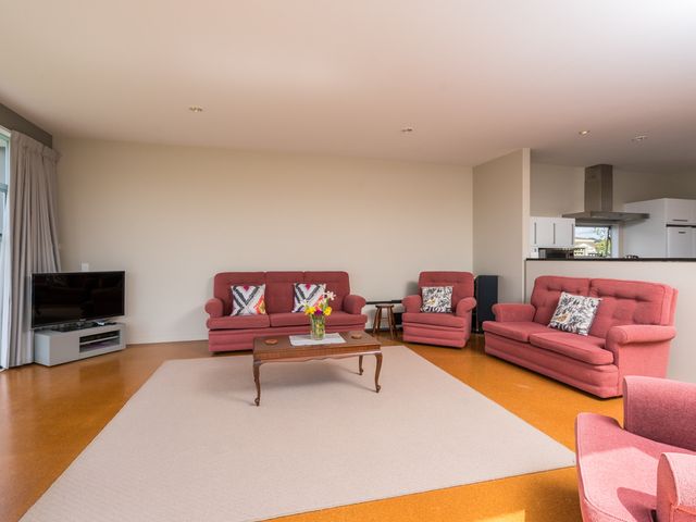Roberts Retreat - Mangawhai Holiday Home - 1031629 - photo 3