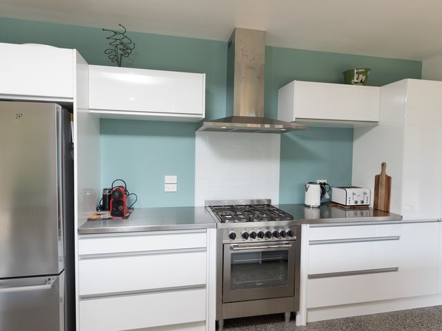 Paihia Centre Peace - Central Paihia Holiday Home - 1031687 - photo 4