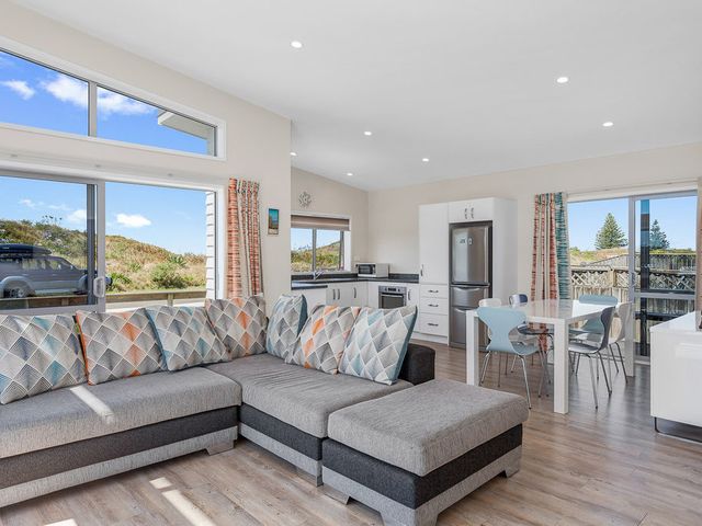 Beach Retreat - Ohope Holiday Home - 1031802 - photo 4