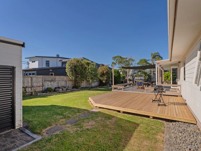 Nest by the Beach - Cooks Beach Holiday Home - 1031805 - photo 4
