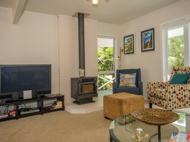 Peaceful Pauanui - Pauanui Holiday Home - 1031853 - photo 4