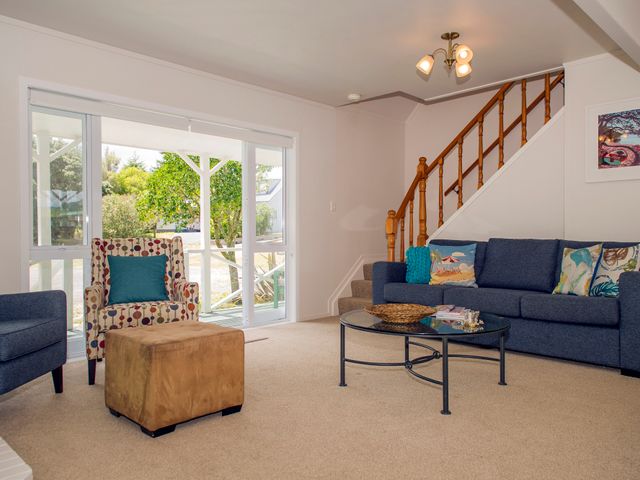 Peaceful Pauanui - Pauanui Holiday Home - 1031853 - photo 3