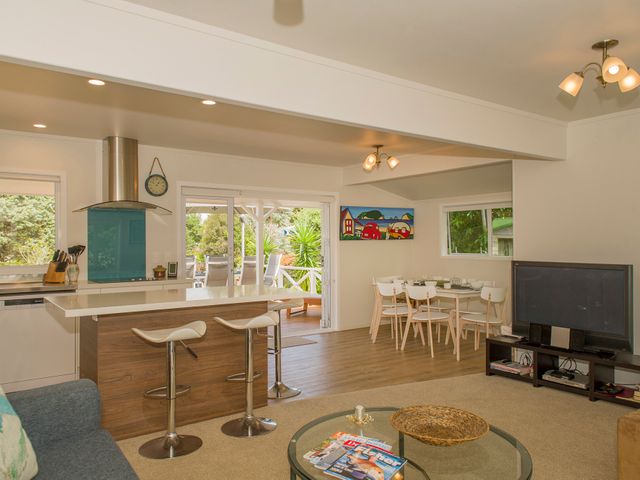 Peaceful Pauanui - Pauanui Holiday Home - 1031853 - photo 5