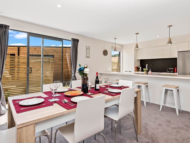 The Place To Be - Wanaka Holiday Home - 1031863 - photo 5