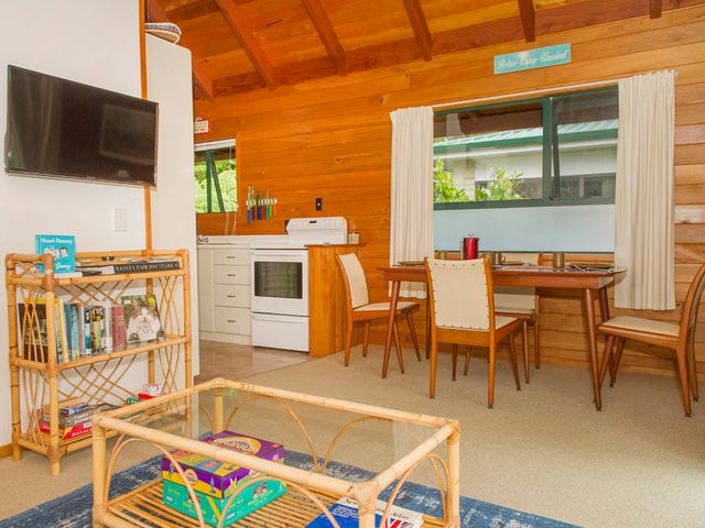 Cedar Cottage - Tairua Holiday Home - 1031903 - photo 5