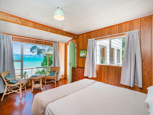 Waters Edge Cottage - Hahei Bach - 1032023 - photo 2