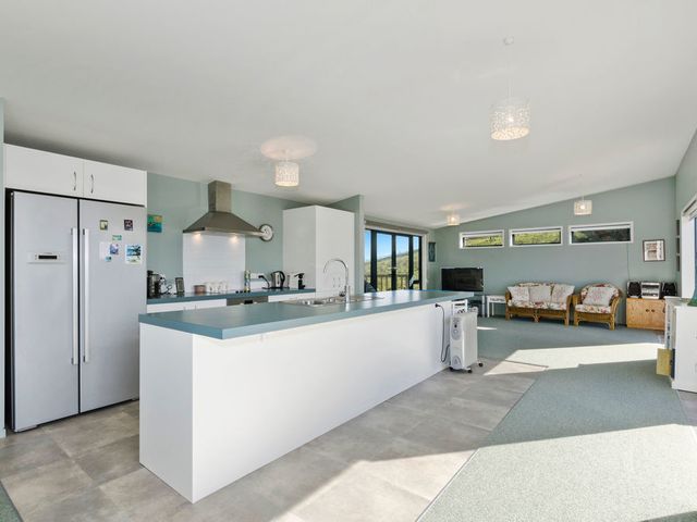 The Blue Cottage with WiFi- Waipu Holiday Home - 1032065 - photo 3