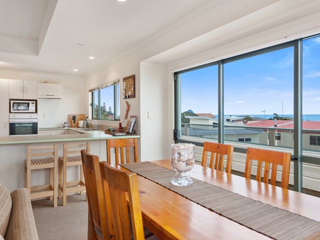 White Island Views - Ohope Holiday Home - 1032066 - photo 3