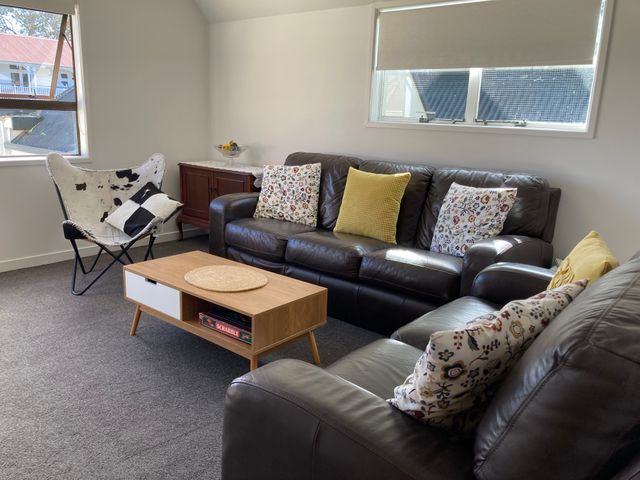 Heart of Russell Apartment - Russell Apartment - 1032148 - photo 2