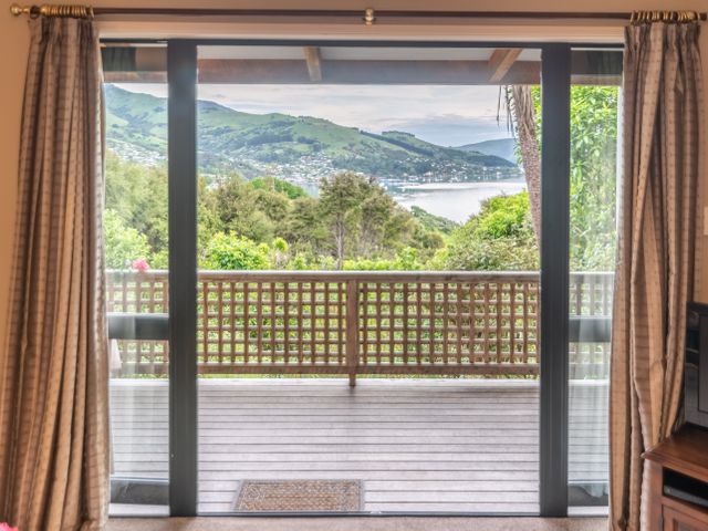 Overton Cottage - Akaroa Holiday Home - 1032195 - photo 3