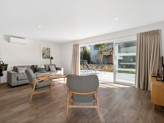 The Waihi Beach House - Waihi Beach Holiday Home - 1032209 - photo 3