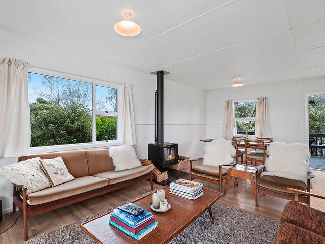 Kuratau Classic - Kuratau Holiday Home - 1032218 - photo 3