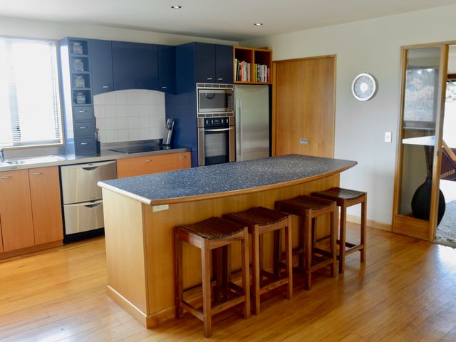 Sargood Splendour - Wanaka Holiday Home - 1032438 - photo 4