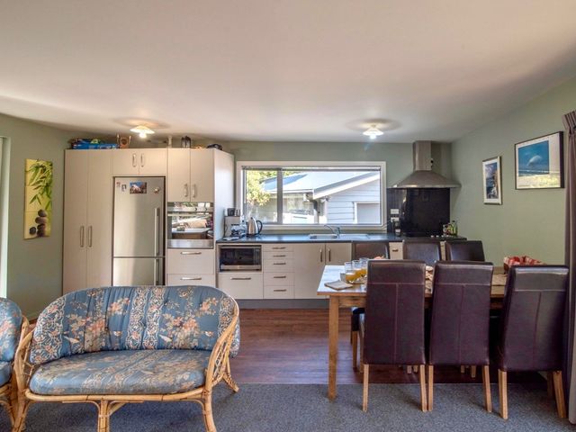 Bay Bliss - Akaroa Holiday Home - 1032628 - photo 5