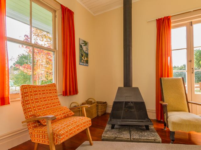 Kaha Cottage - Rangataua Holiday Home - 1032800 - photo 2