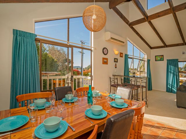 5 o'clock Somewhere - Tairua Holiday Home - 1032803 - photo 4