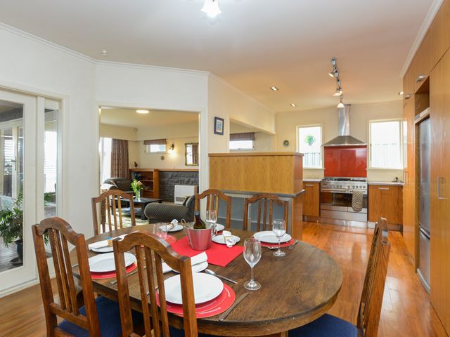 Breakwater Cottage - Napier Holiday Home - 1032841 - photo 2