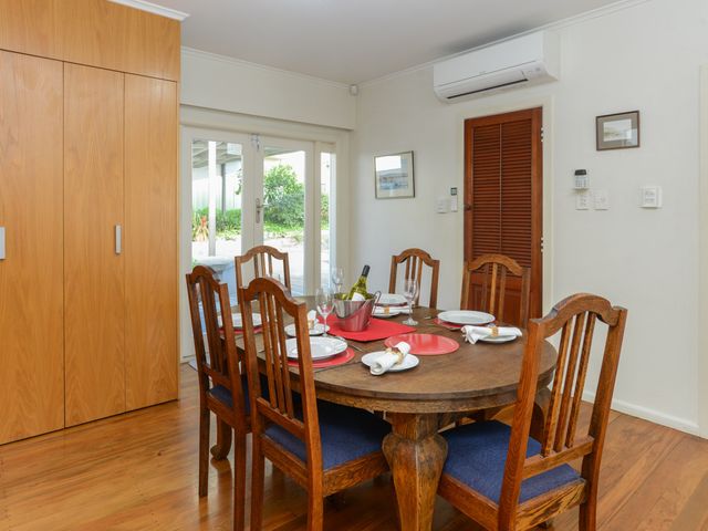Breakwater Cottage - Napier Holiday Home - 1032841 - photo 3