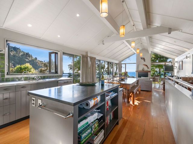 Puketapu - Kuratau Holiday Home - 1032927 - photo 2